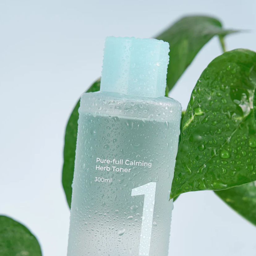 Numbuzin - No.1 Pure-full Calming Herb Toner (300ml)